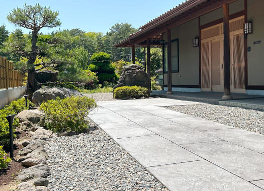 どんな建物にも馴染む豊富なデザイン提案